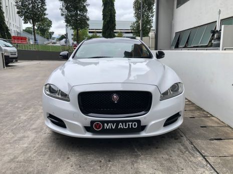 https://www.mycarforum.com/uploads/sgcarstore/data/11/11_1671692972_0Jaguar XJ.jpg